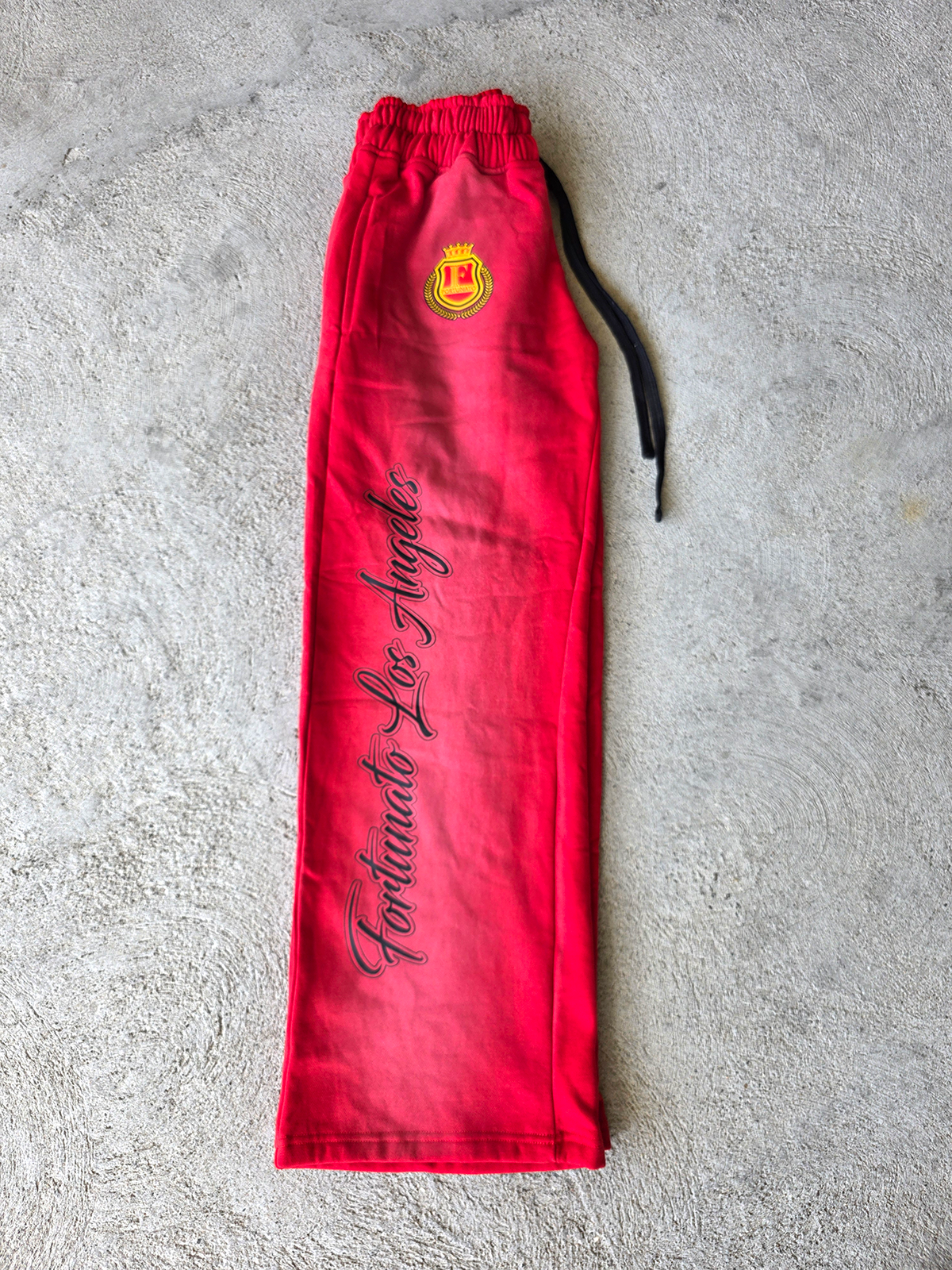 Cursive Baggy Sweatpants - Red