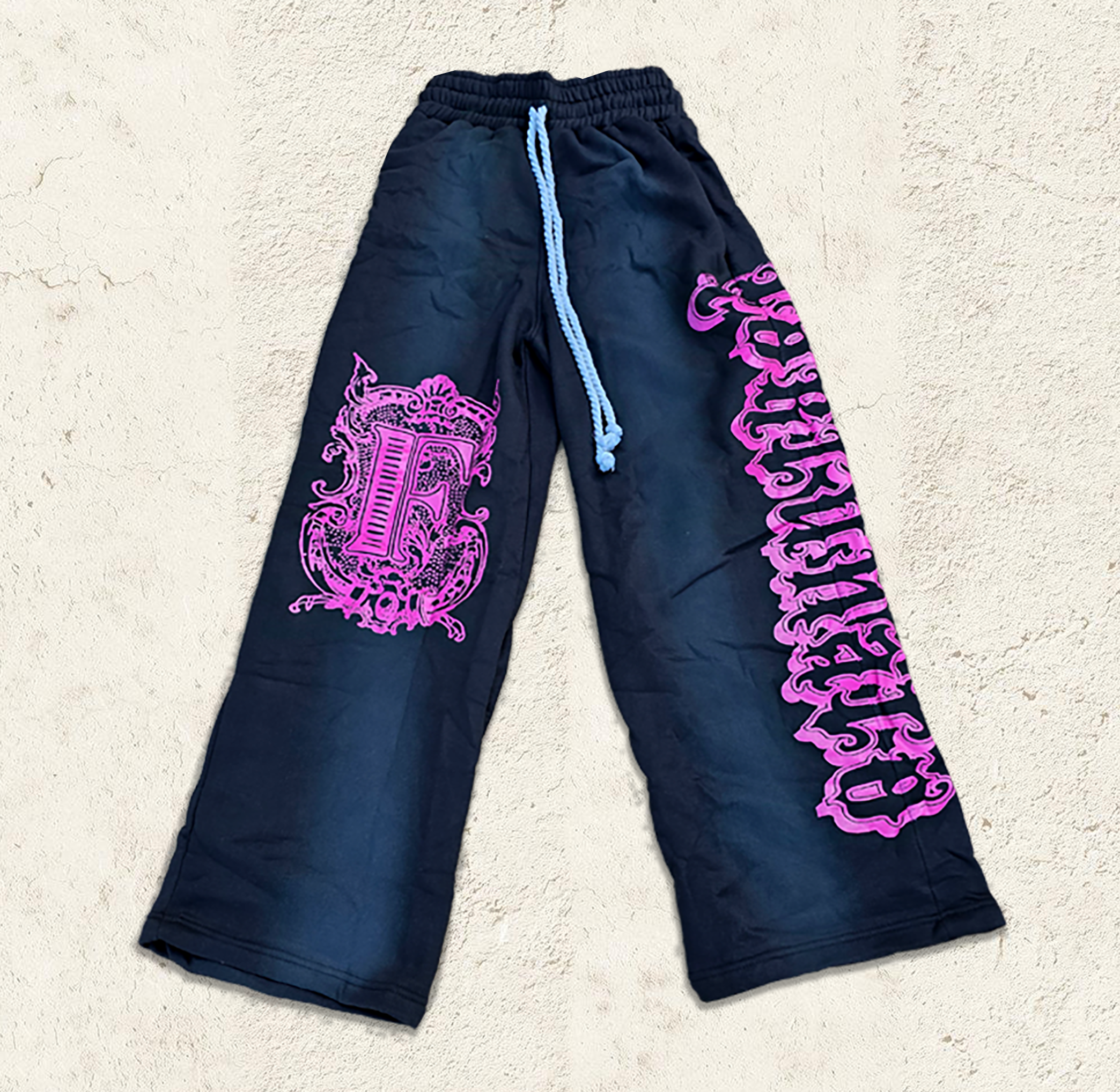 (Limited Pink Run) Graffiti Black Baggy Sweatpants
