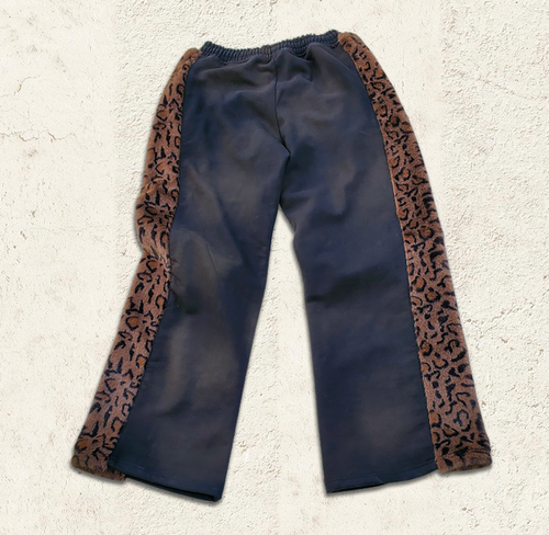 Baggy Leopard Sweatpants