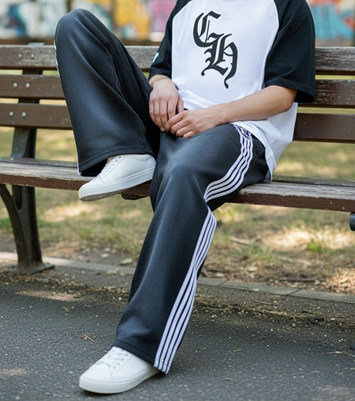 Continuous Stripe Black Baggy Sweatpants